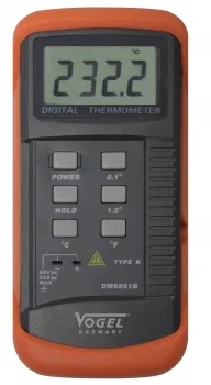Termómetro digital con termopar de contacto para el uso en laboratorios y en la industria